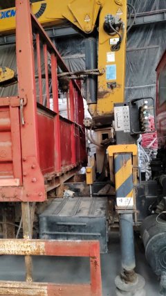 Dongfeng Tianjin 180 hp 4X2 5.5 m - фото 3