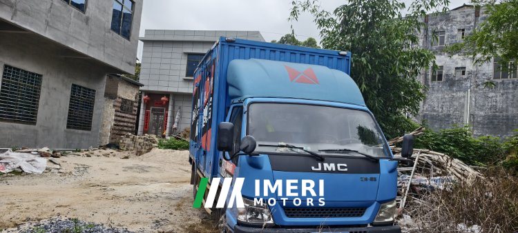 JMC 116 hp 4X2 4.21 m - грузовик из Китая
