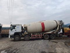Sinotruk HOWO HOWO-7 380 hp 8X4 - фото 3