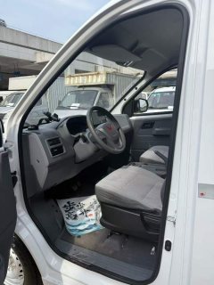 Wuling 2.3T 6 4.985 m BEV van truck 41.9kWh electric truck - фото 4