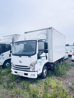 SAIC Yuejin Surpasses the C-Class 4.15 m - фото 1