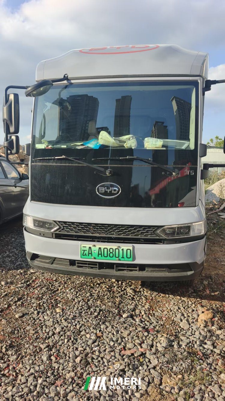 BYD T5 4.2 m - грузовик из Китая