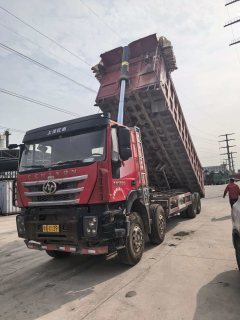 SAIC Hongyan Genlyon 450 hp 8X4 8.8 m - фото 1