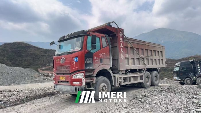 2018 FAW Jiefang J6P 420 hp 6X2 6.4 m