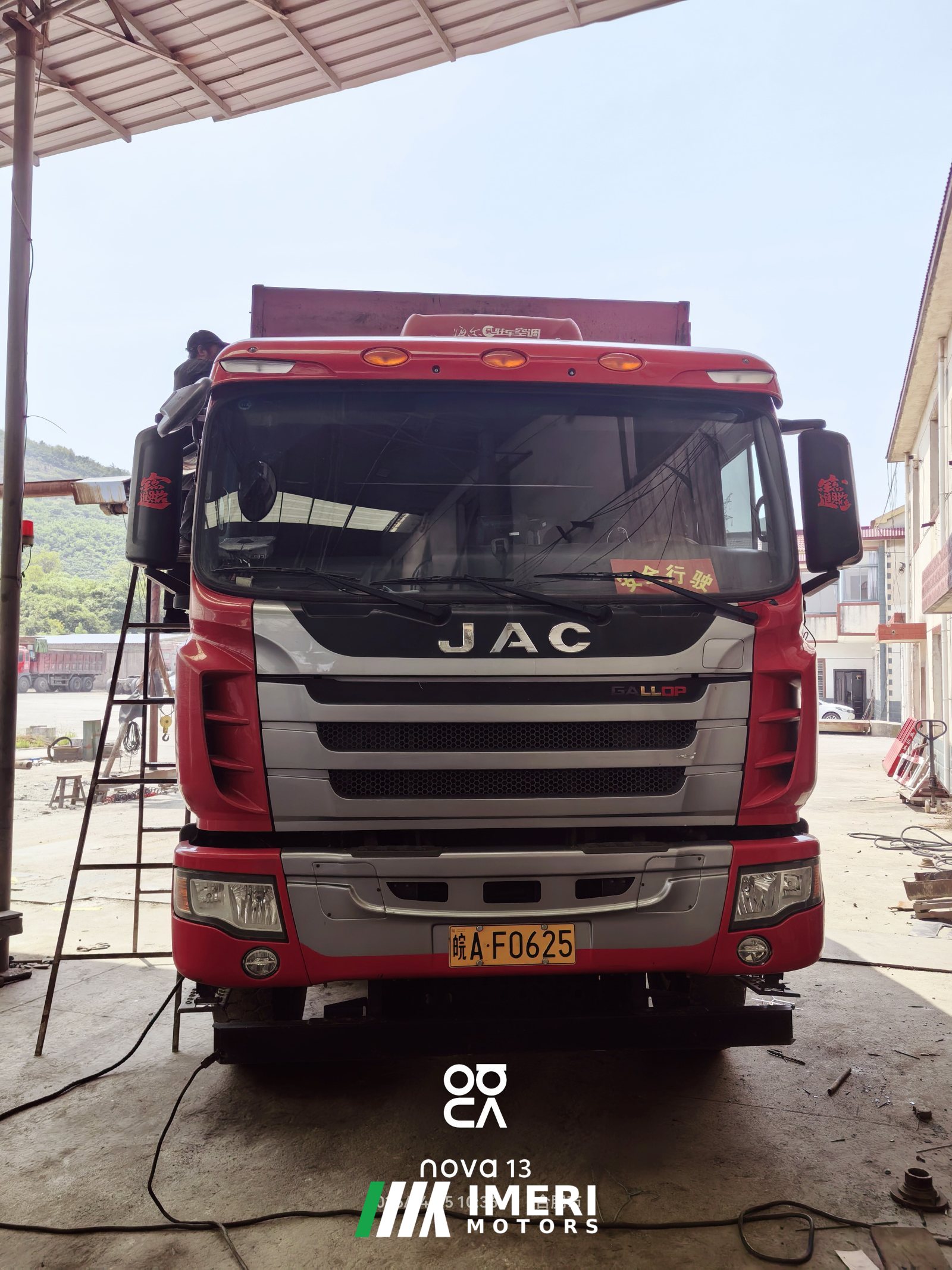2021 JAC Gallop K3 400 hp 8X4 8 m