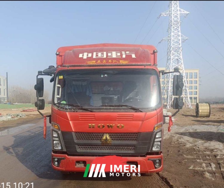 SINOTRUK HOWO Light Duty Truck Hanjiang 160 hp 4X2 4.2 m - грузовик из Китая