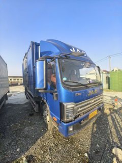 JAC Shuailing S9 170 hp 4X2 5.4 m - фото 1