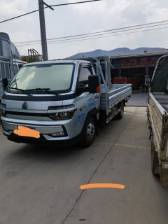 SINOTRUK HOWO Light Duty Truck 140 hp 4X2 3.95 m - фото 2