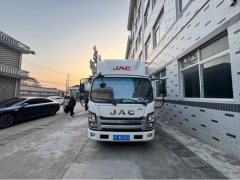 JAC M6 129 hp 4X2 4.18 m - фото 1