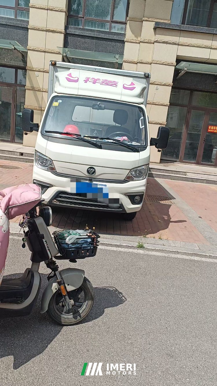2022 Foton M2 122 hp 4X2 3.3 m