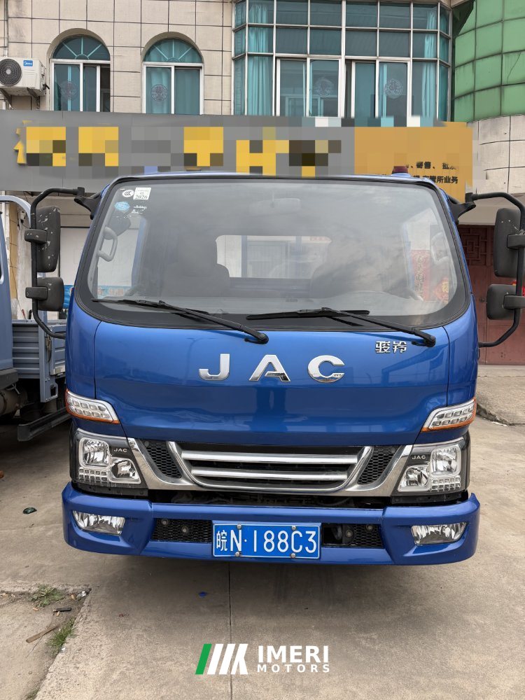 JAC Junling Jianghuai V5 120 hp 4X2 4.18 m - грузовик из Китая