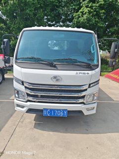 SAIC Yuejin S 95 hp 4X2 3.05 m - фото 2