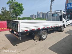 SAIC Yuejin S 95 hp 4X2 3.05 m - фото 3