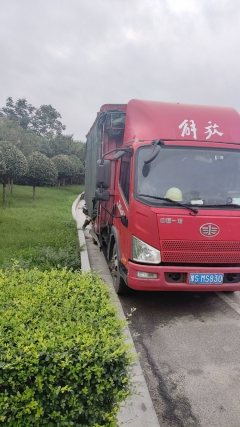 FAW Jiefang J6F 4160 hp 4X2 - фото 2