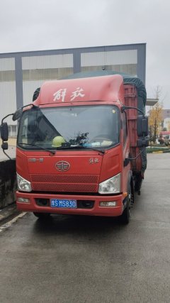 FAW Jiefang J6F 4160 hp 4X2 - фото 3