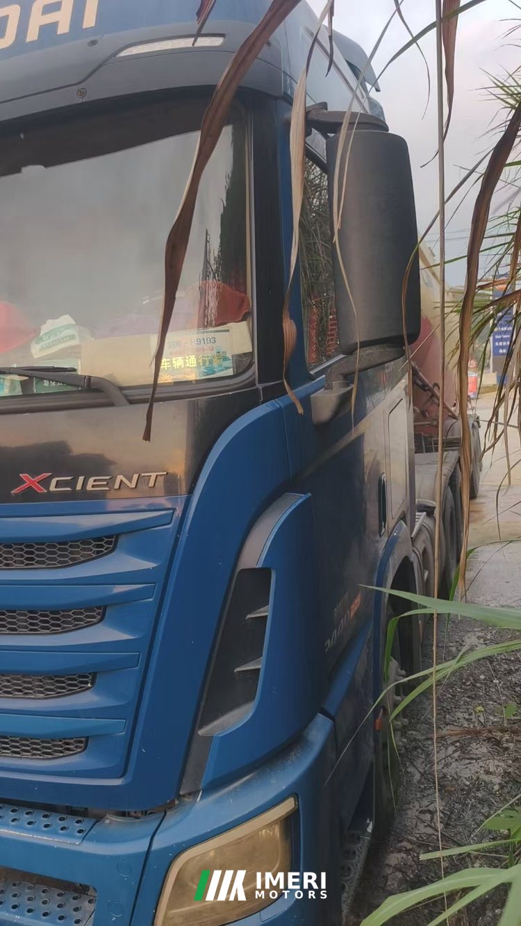 Hyundai XCIENT 440 hp 6X4 - грузовик из Китая