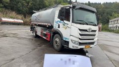FAW Jiefang V 220 hp 4X2 6 m - фото 3