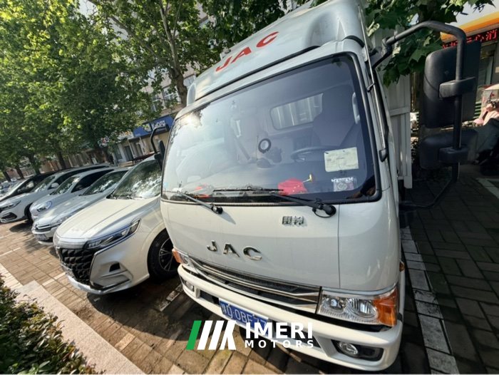 2025 JAC H5 137 hp 4X2 3.7 m