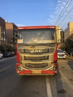 JAC Gallop Gelfa A5 290 hp 8X4 6 m - фото 1