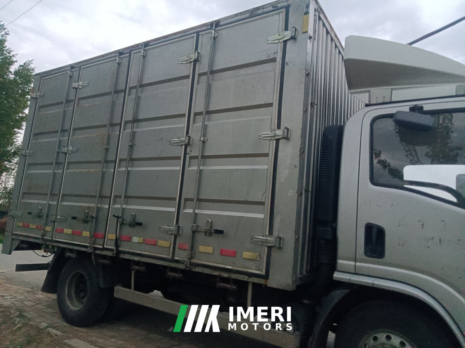 2022 Shacman Delong K3000 150 hp 4X2 4.17 m