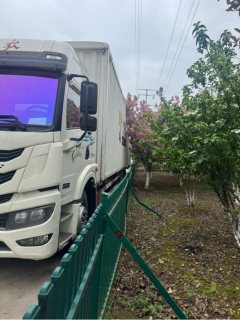 FAW Jiefang VH 220 hp 4X2 9.65 m - фото 2