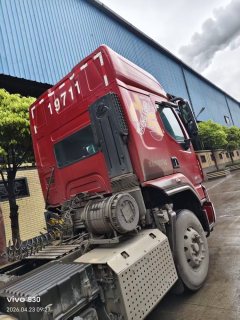 Dongfeng Liuzhou Chenglong H5 460 hp 6X4 - фото 2