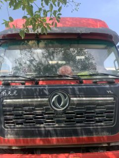 Dongfeng Tianlong 420 hp 6X4 - фото 2