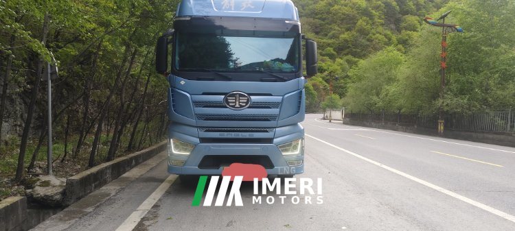 FAW Jiefang J7 600 hp 6X4 - грузовик из Китая