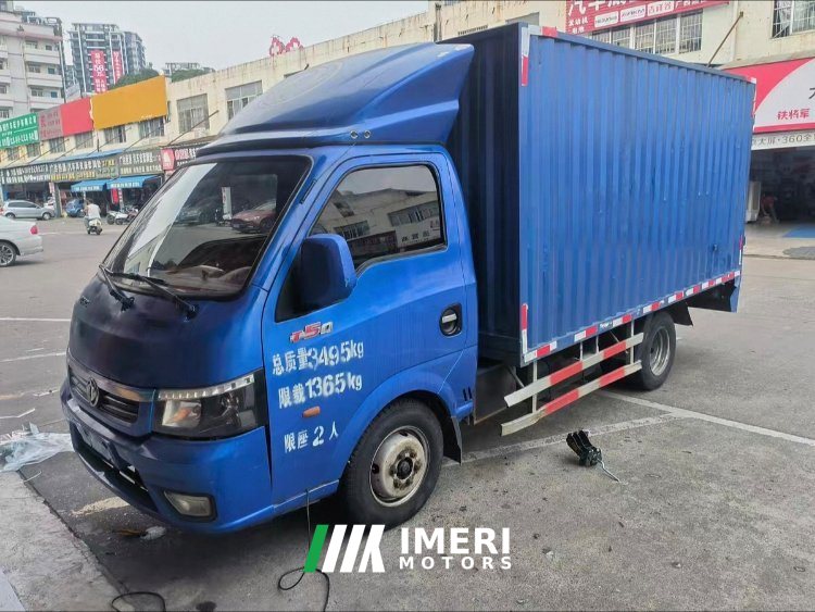 2018 Dongfeng Tuyi T5 113 hp 4X2 3.7 m