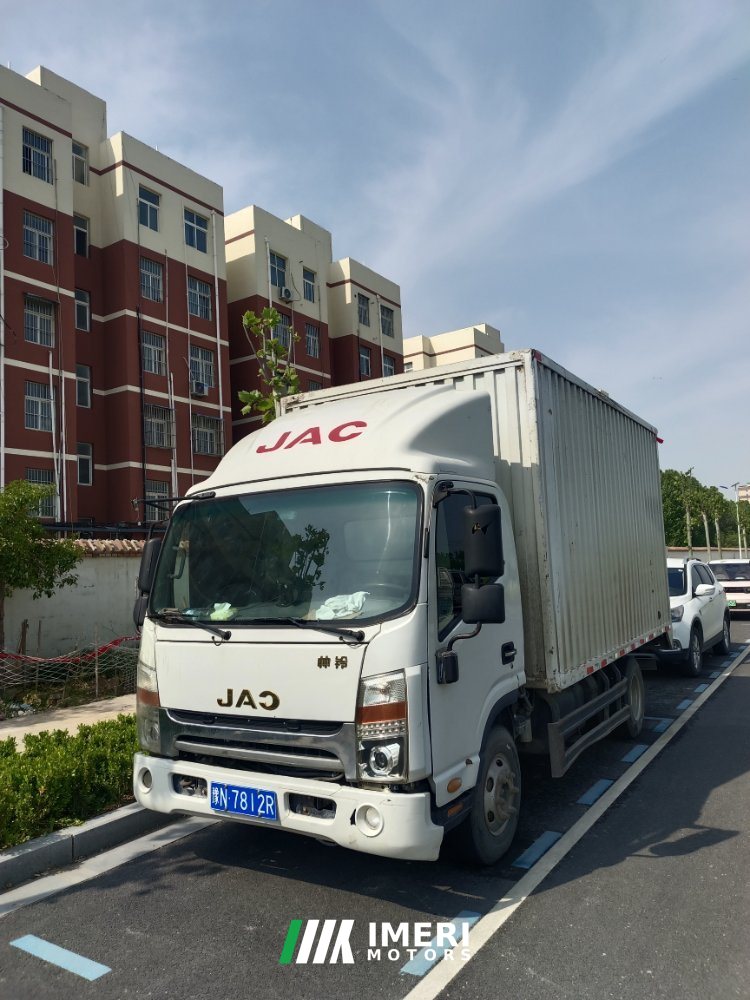 JAC Shuailing Q3 120 hp 4X2 4.12 m - грузовик из Китая