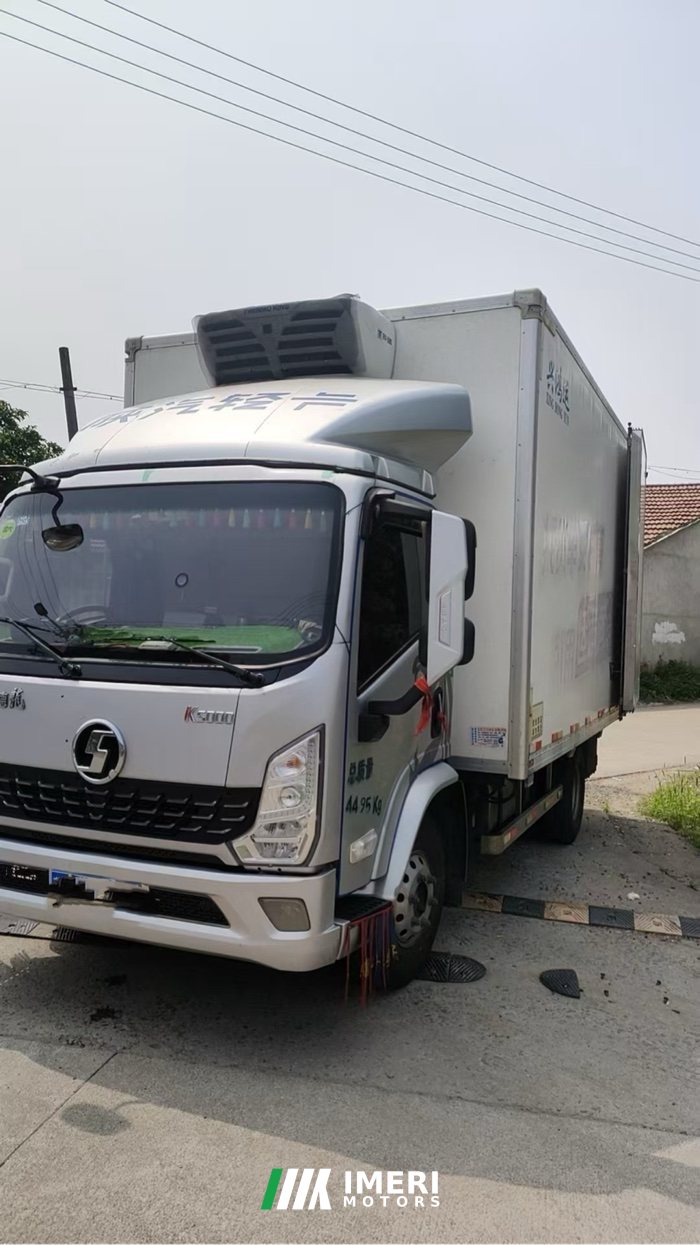 2022 Shacman Delong K5000 4.2 m