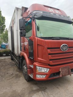 FAW Jiefang J6L 260 hp 4X2 6.8 m - фото 2