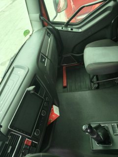 FAW Jiefang J6L 260 hp 4X2 6.8 m - фото 5
