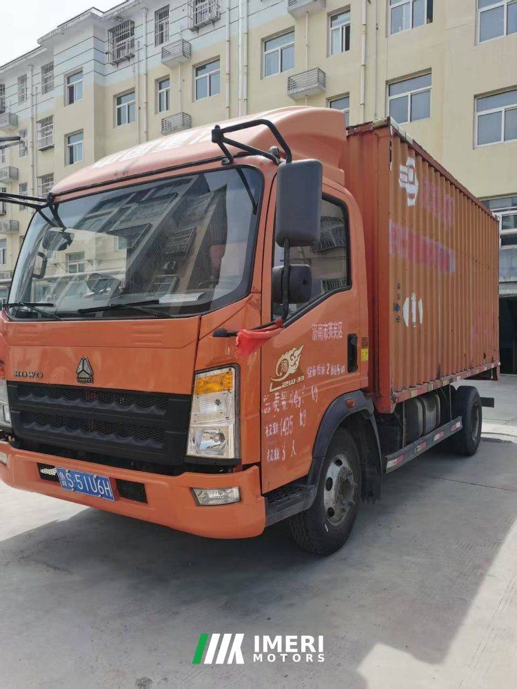 SINOTRUK HOWO Light Duty Truck Hanjiang 116 hp 4X2 6 m - грузовик из Китая