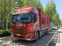 FAW Jiefang JH6 320 hp 4X2 6.75 m - фото 1