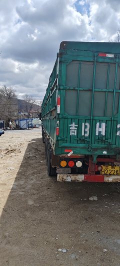 13 m x2.55 m 3 stake body semi-trailer - фото 1