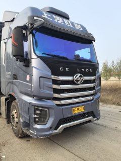 SAIC Hongyan H6 560 hp 6X4 - фото 3
