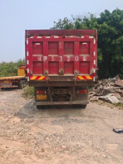 Dongfeng Liuzhou Chenglong H7 520 hp 8X4 8.2 m - фото 10