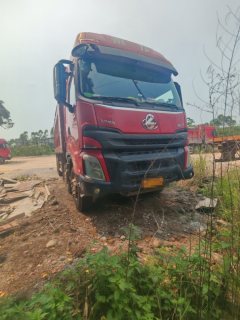 Dongfeng Liuzhou Chenglong H7 520 hp 8X4 8.2 m - фото 9