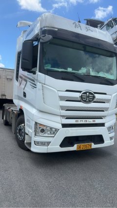 FAW Jiefang J7 560 hp 4X2 - фото 6