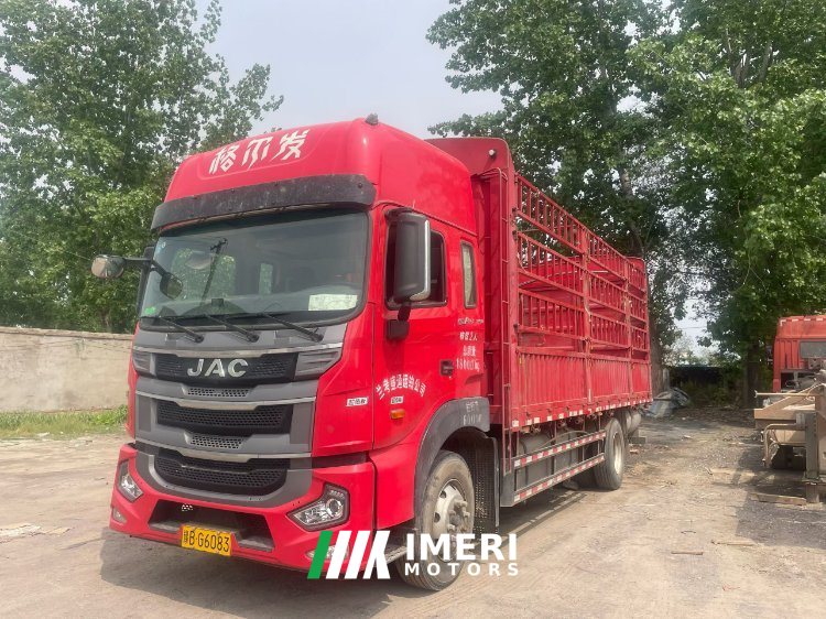 2023 JAC Gallop Gelfa A5 290 hp 4X2 6.8 m