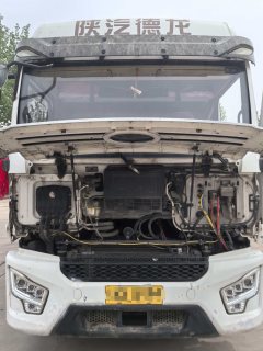 Shacman Delong L5000 260 hp 4X2 9.8 m - фото 5
