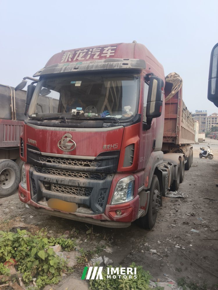 Dongfeng Liuzhou Chenglong H5 430 hp 6X4 - грузовик из Китая