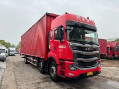 JAC Gallop Gelfa A5 245 hp 6X2 9.5 m - фото 3