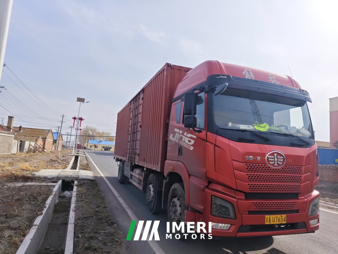 FAW Jiefang JH6 290 hp 6X4 9.5 m - грузовик из Китая