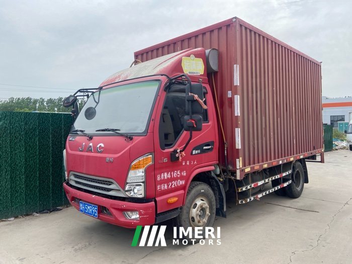 JAC J6 143 hp 4X2 4.15 m - грузовик из Китая