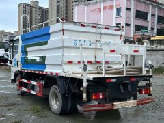 Sinotruk Huawei HOWO chassis 130 hp 4X2 - фото 4