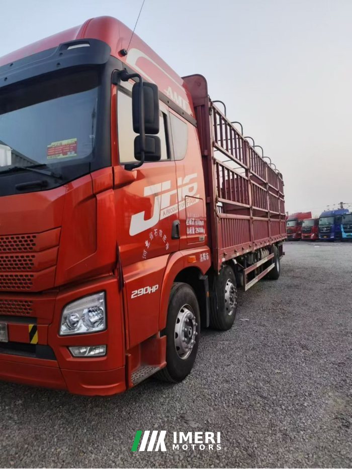2022 FAW Jiefang JH6 290 hp 6X2 9.5 m