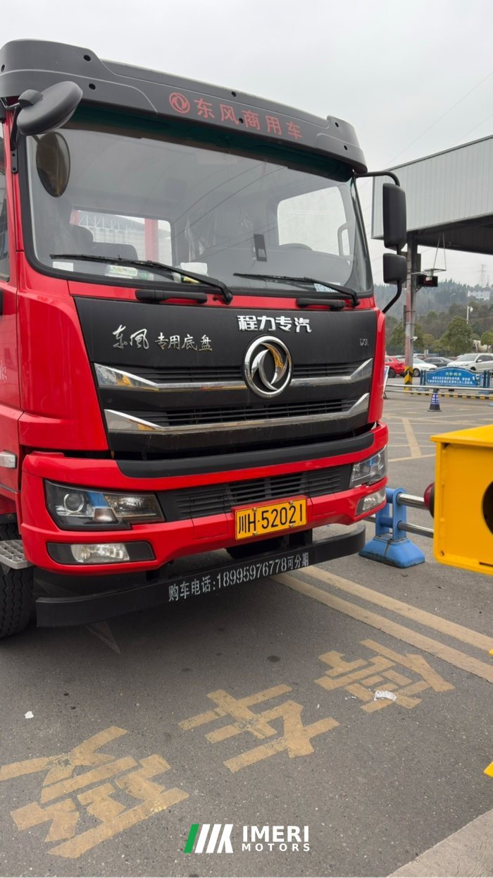 2026 Dongfeng 245 hp 6X2 6.8 m