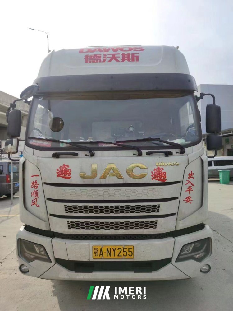 JAC T9 220 hp 4X2 6.8 m - грузовик из Китая